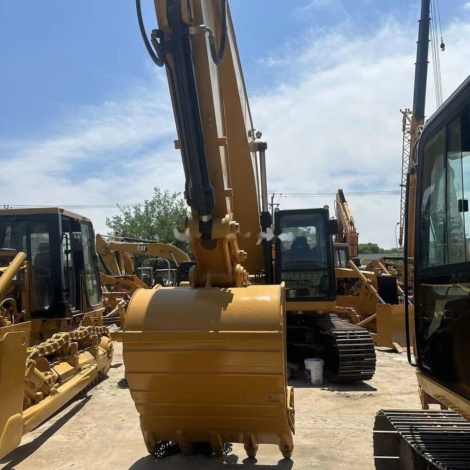 Caterpillar 330GC - Ερπυστριοφόρος εκσκαφέας: φωτογραφία 2 Caterpillar 330GC - Ερπυστριοφόρος εκσκαφέας: φωτογραφία 2