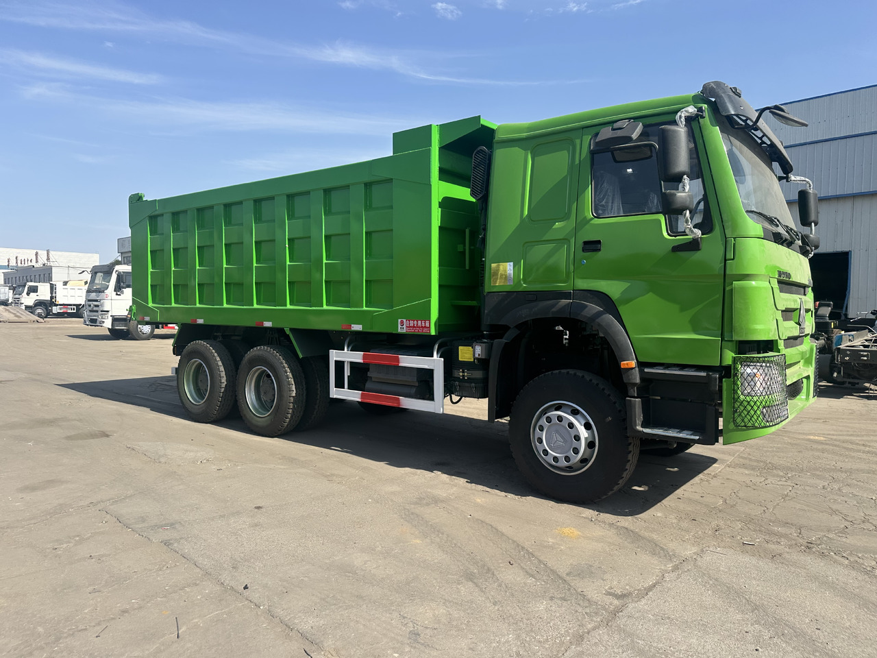 HOWO 371 6X4 - Φορτηγό ανατρεπόμενο: φωτογραφία 2 HOWO 371 6X4 - Φορτηγό ανατρεπόμενο: φωτογραφία 2