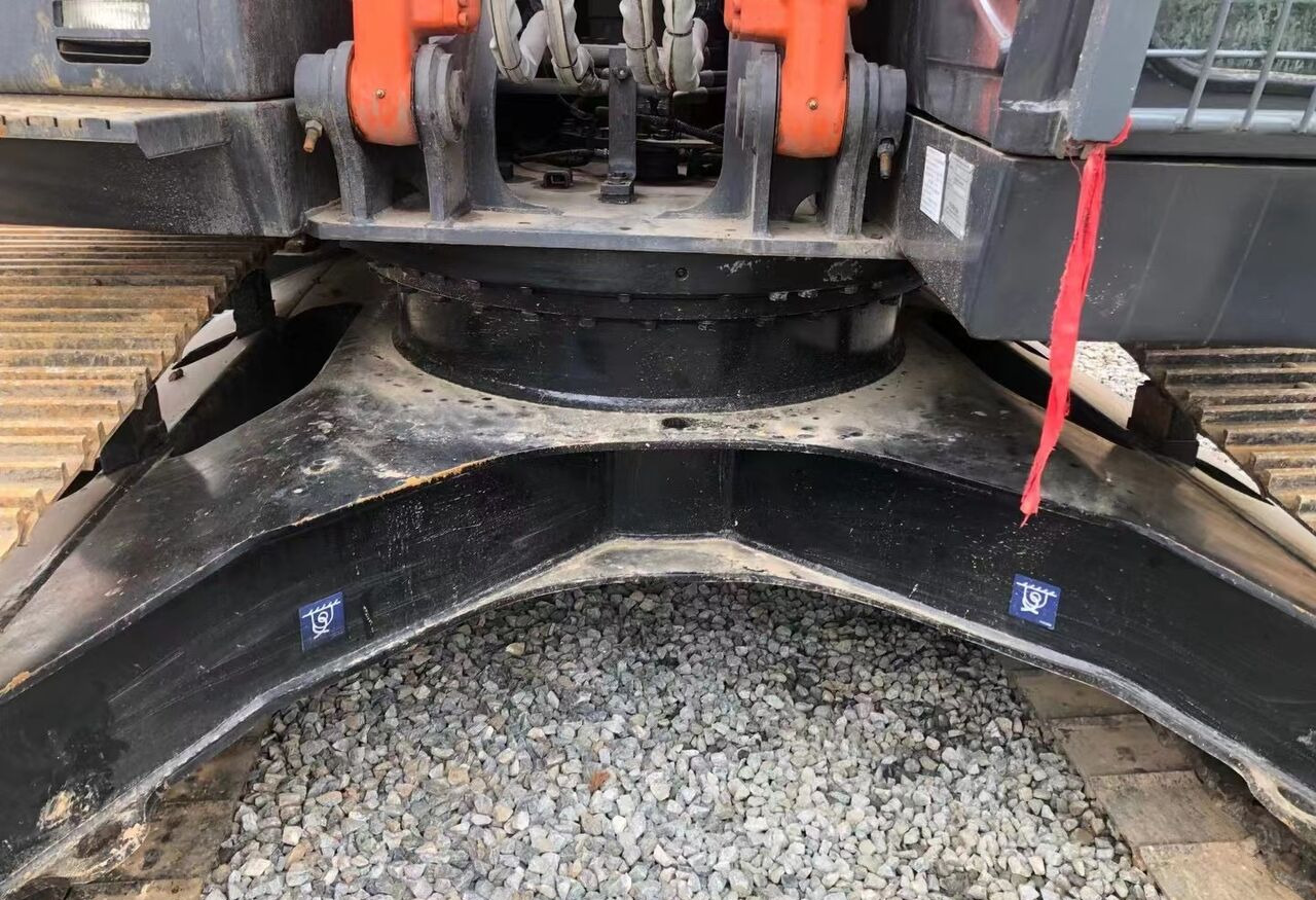 Μίσθωση Hitachi ZX200-3 Hitachi ZX200-3: φωτογραφία 6