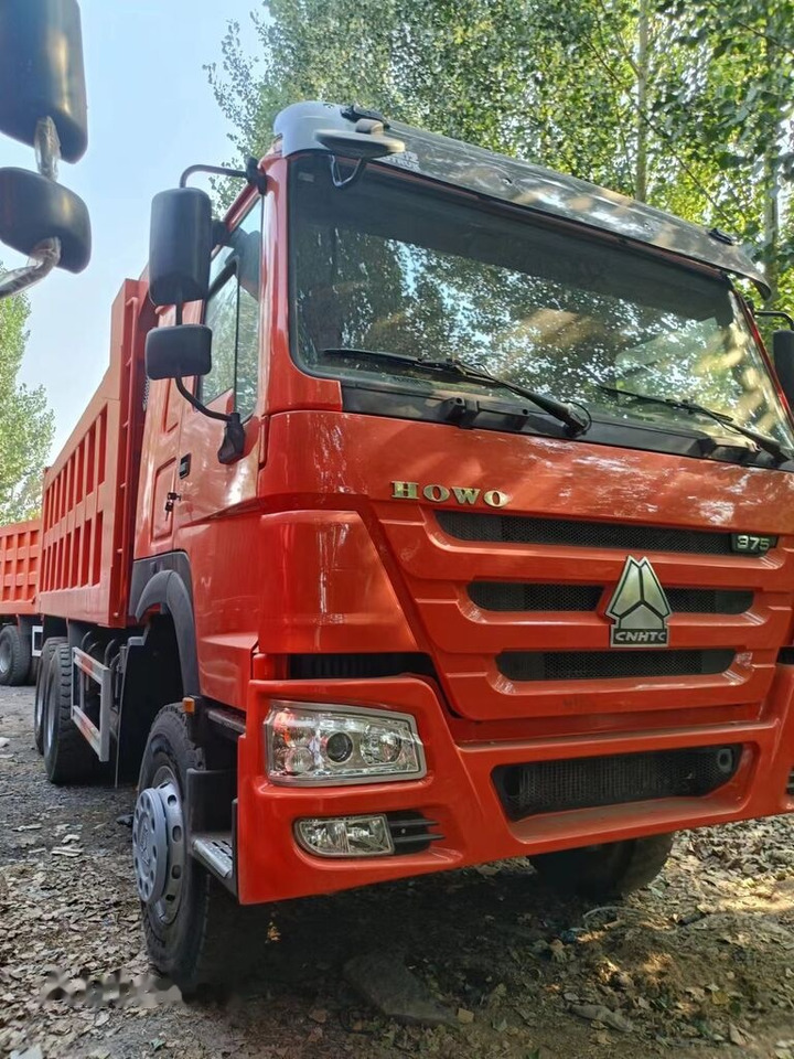 Howo 375 - Φορτηγό ανατρεπόμενο: φωτογραφία 1 Howo 375 - Φορτηγό ανατρεπόμενο: φωτογραφία 1
