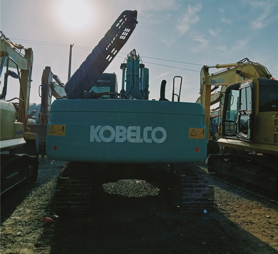 Kobelco SK200D - Ερπυστριοφόρος εκσκαφέας: φωτογραφία 4 Kobelco SK200D - Ερπυστριοφόρος εκσκαφέας: φωτογραφία 4