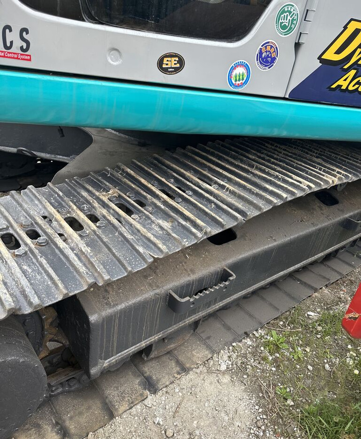 Kobelco SK200 - Ερπυστριοφόρος εκσκαφέας: φωτογραφία 4 Kobelco SK200 - Ερπυστριοφόρος εκσκαφέας: φωτογραφία 4