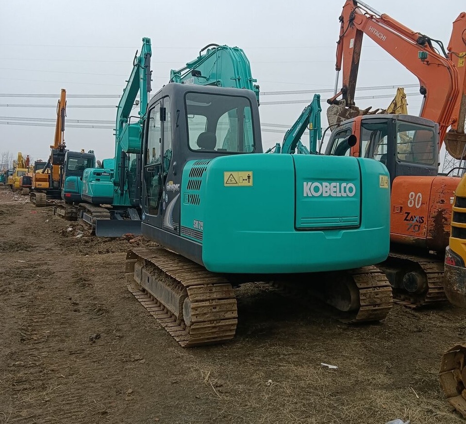 Kobelco SK75-8 - Ερπυστριοφόρος εκσκαφέας: φωτογραφία 4 Kobelco SK75-8 - Ερπυστριοφόρος εκσκαφέας: φωτογραφία 4