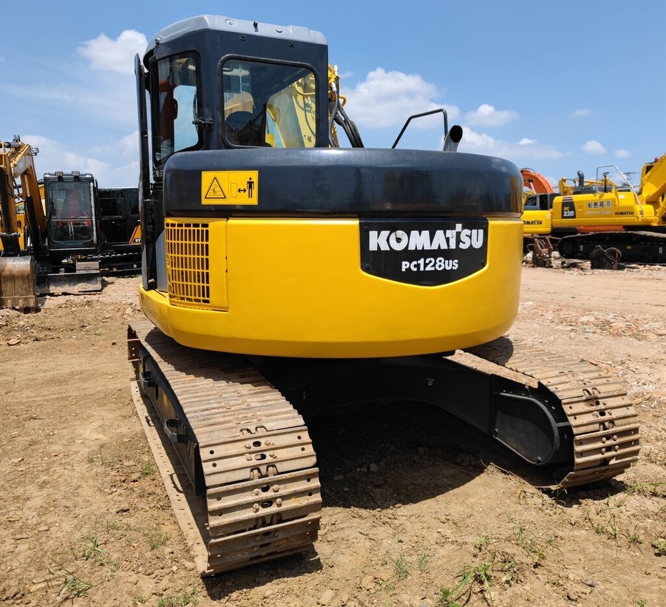 Komatsu PC128US - Ερπυστριοφόρος εκσκαφέας: φωτογραφία 5 Komatsu PC128US - Ερπυστριοφόρος εκσκαφέας: φωτογραφία 5
