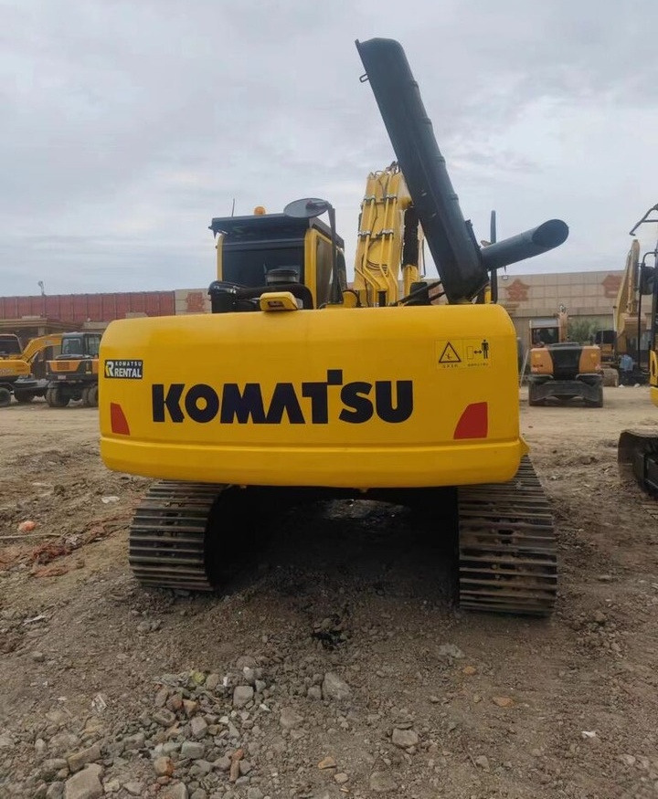 Komatsu PC220-8 - Ερπυστριοφόρος εκσκαφέας: φωτογραφία 5 Komatsu PC220-8 - Ερπυστριοφόρος εκσκαφέας: φωτογραφία 5