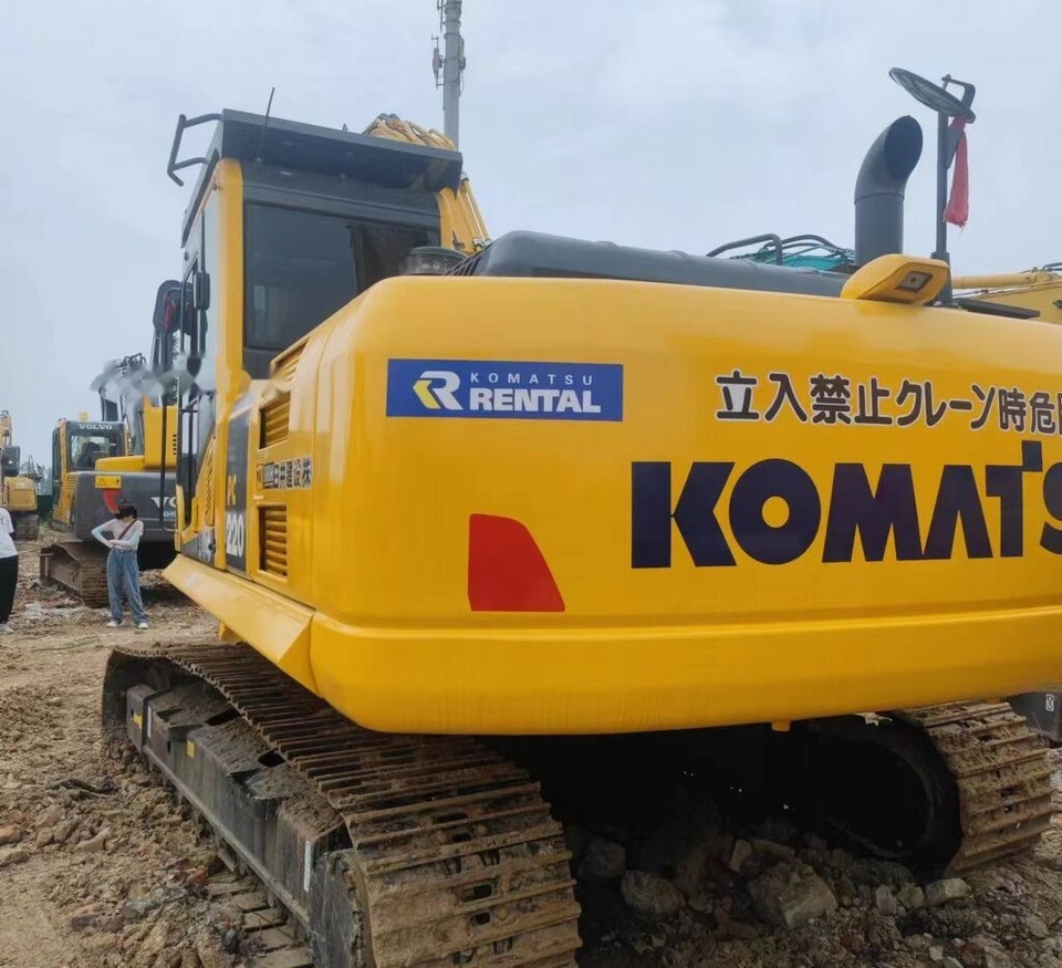 Komatsu PC220-8 - Ερπυστριοφόρος εκσκαφέας: φωτογραφία 1 Komatsu PC220-8 - Ερπυστριοφόρος εκσκαφέας: φωτογραφία 1