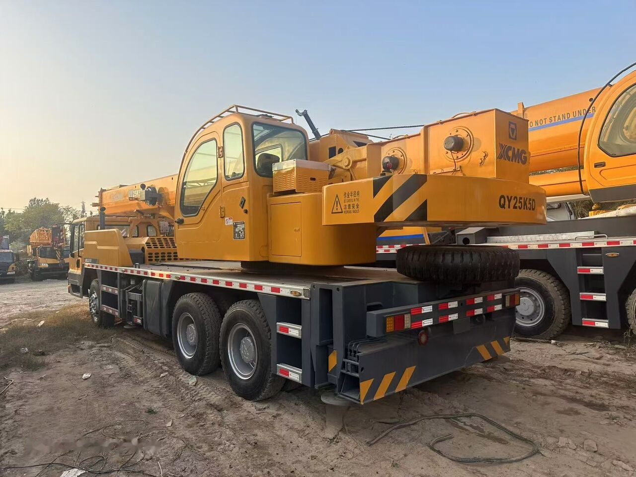 XCMG QY25K5D -3 - Τηλεσκοπικός γερανός: φωτογραφία 4 XCMG QY25K5D -3 - Τηλεσκοπικός γερανός: φωτογραφία 4