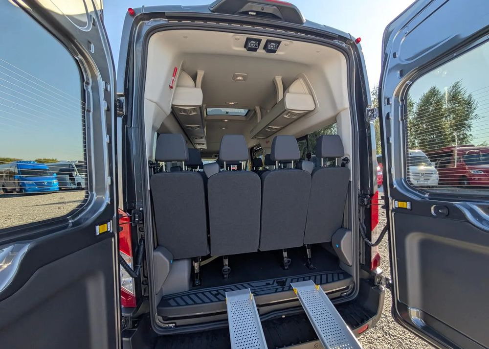 Νέα Μικρό λεωφορείο, Επιβατικό βαν Ford Transit: φωτογραφία 7