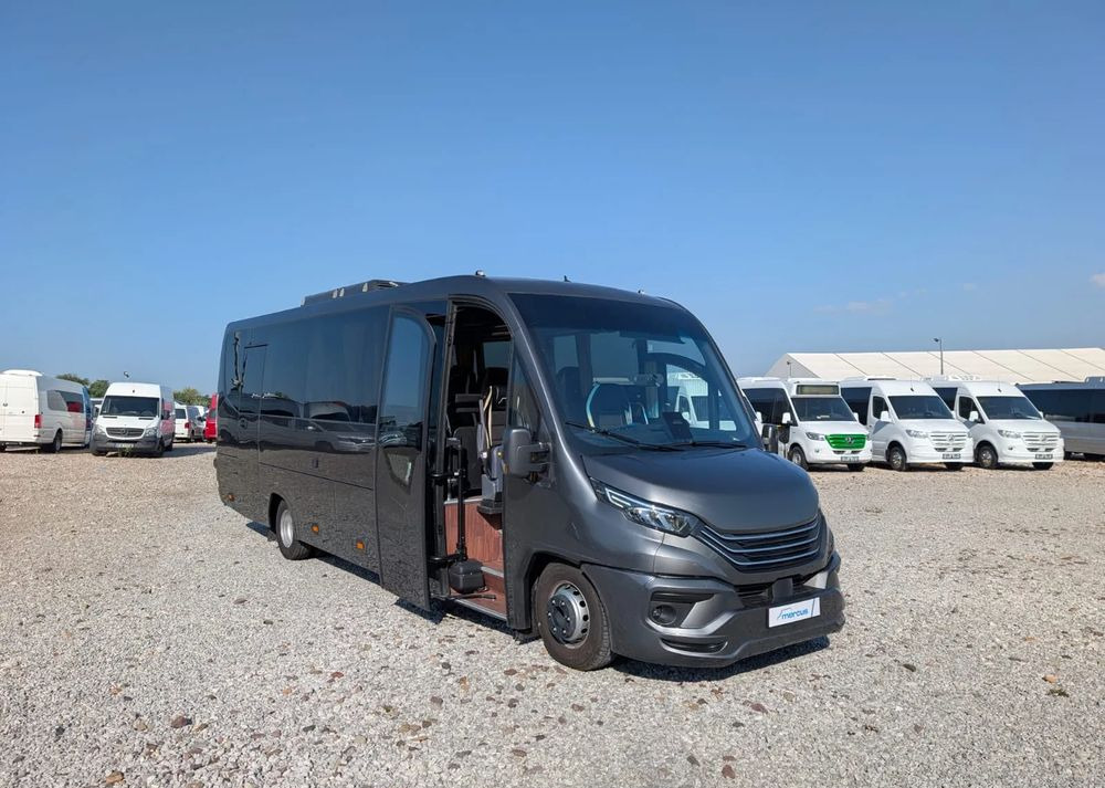 Iveco Daily 70C21 - Μικρό λεωφορείο, Επιβατικό βαν: φωτογραφία 1 Iveco Daily 70C21 - Μικρό λεωφορείο, Επιβατικό βαν: φωτογραφία 1