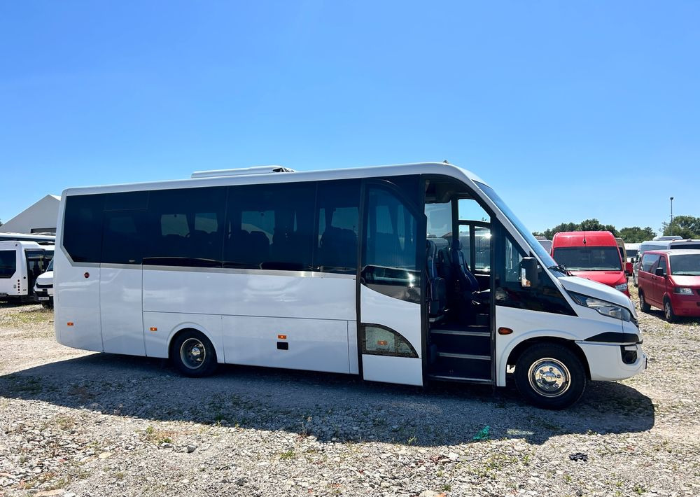 Iveco Daily - Μικρό λεωφορείο, Επιβατικό βαν: φωτογραφία 3 Iveco Daily - Μικρό λεωφορείο, Επιβατικό βαν: φωτογραφία 3