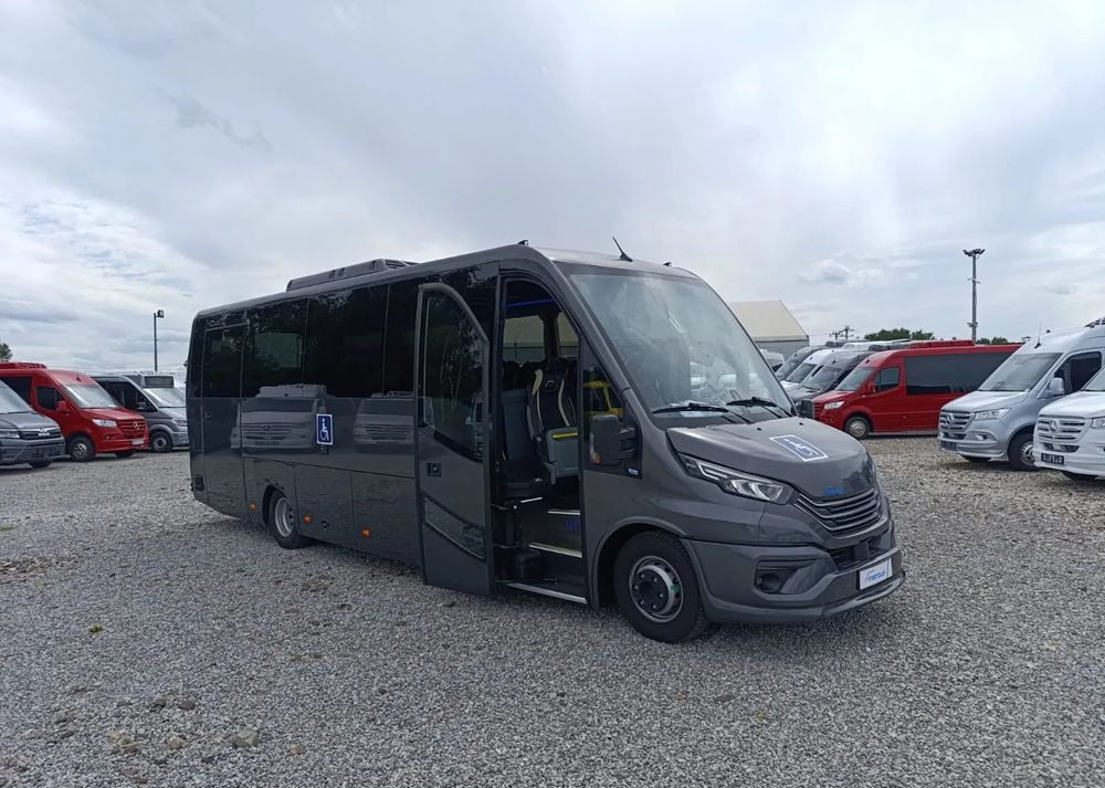 Iveco Mercus Daily 70C21 - Μικρό λεωφορείο, Επιβατικό βαν: φωτογραφία 3 Iveco Mercus Daily 70C21 - Μικρό λεωφορείο, Επιβατικό βαν: φωτογραφία 3