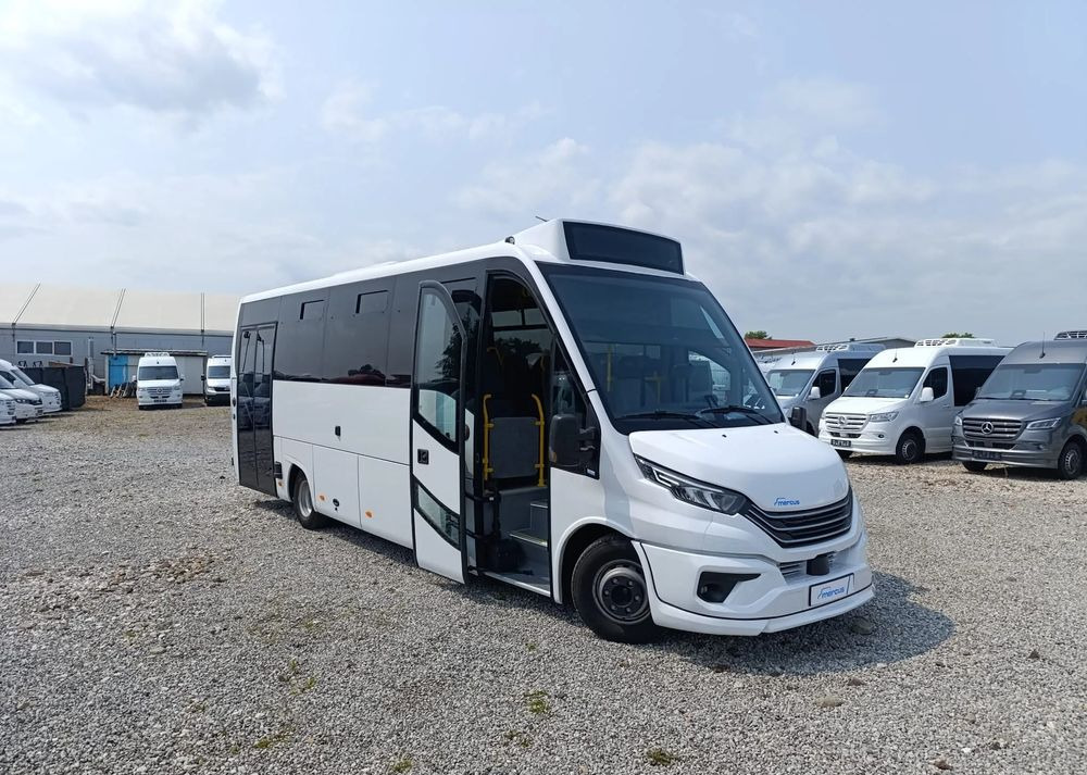 Iveco Mercus Daily City - Μικρό λεωφορείο, Επιβατικό βαν: φωτογραφία 1 Iveco Mercus Daily City - Μικρό λεωφορείο, Επιβατικό βαν: φωτογραφία 1