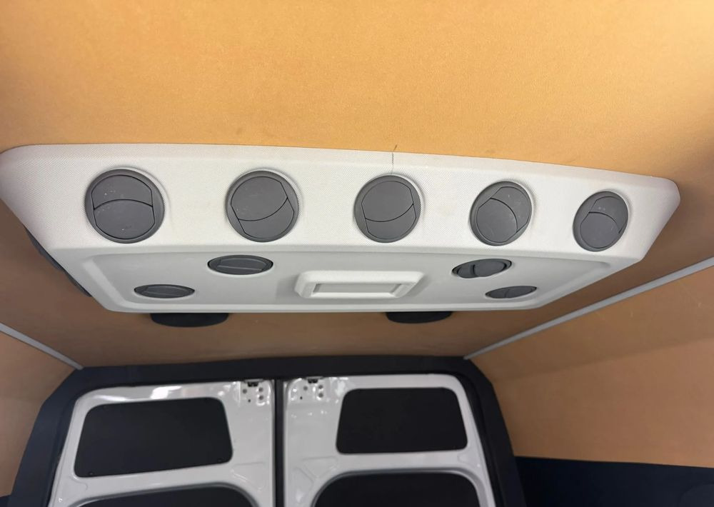 Μίσθωση Mercedes-Benz E-Sprinter Mercus Mercedes-Benz E-Sprinter Mercus: φωτογραφία 18 Μίσθωση Mercedes-Benz E-Sprinter Mercus Mercedes-Benz E-Sprinter Mercus: φωτογραφία 18