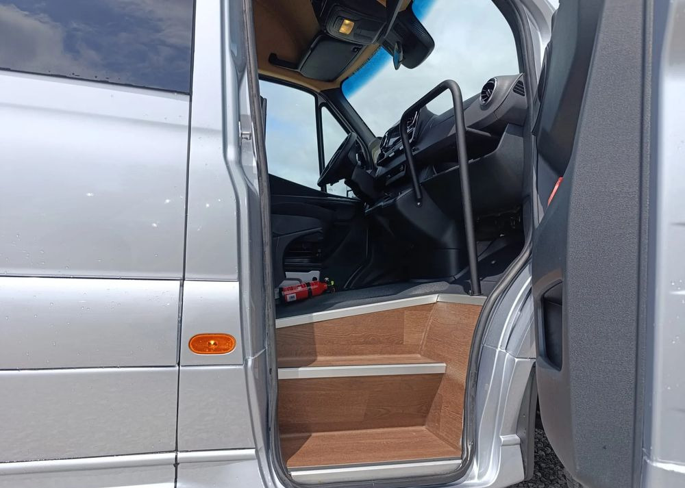 Νέα Μικρό λεωφορείο, Επιβατικό βαν Mercedes-Benz Sprinter 519: φωτογραφία 14