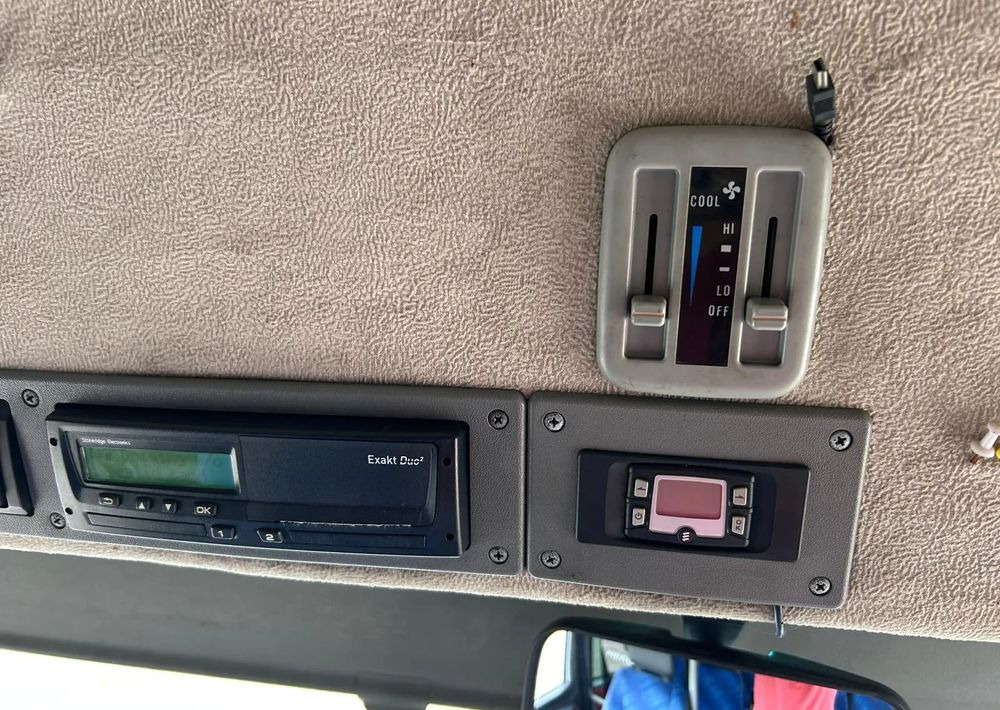 Μικρό λεωφορείο, Επιβατικό βαν Mercedes-Benz Vario: φωτογραφία 14