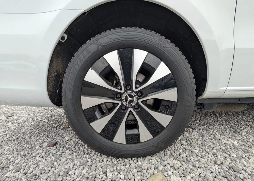 Mercedes-Benz Vito Tourer 114 - Μικρό λεωφορείο, Επιβατικό βαν: φωτογραφία 4 Mercedes-Benz Vito Tourer 114 - Μικρό λεωφορείο, Επιβατικό βαν: φωτογραφία 4