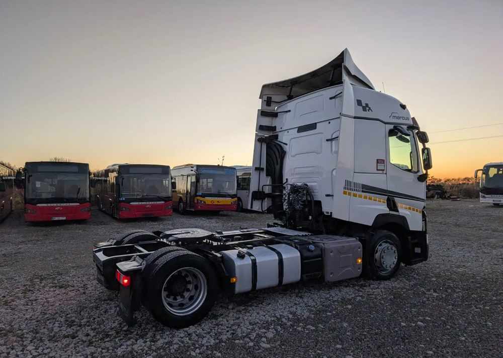 Renault T440 - Τράκτορας: φωτογραφία 4 Renault T440 - Τράκτορας: φωτογραφία 4