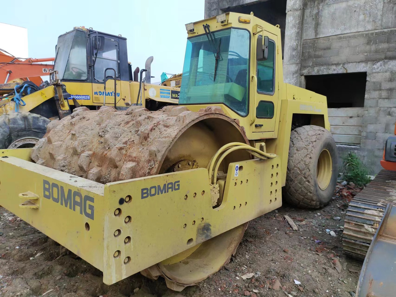 BOMAG BW 217D-2 - Οδοστρωτήρες: φωτογραφία 2 BOMAG BW 217D-2 - Οδοστρωτήρες: φωτογραφία 2