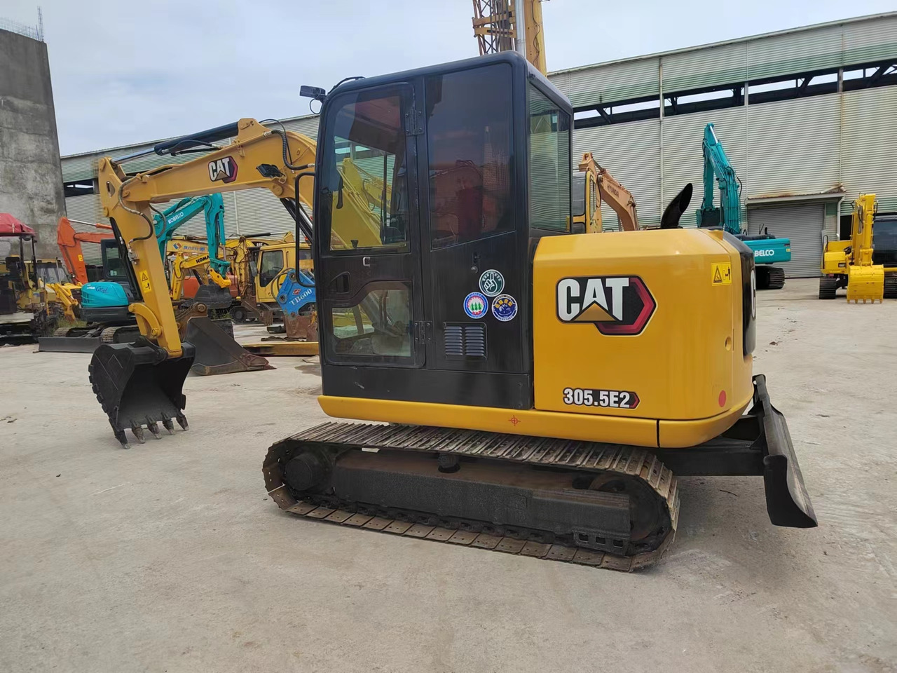CATERPILLAR 305.5E2 - Μίνι εκσκαφέας: φωτογραφία 3 CATERPILLAR 305.5E2 - Μίνι εκσκαφέας: φωτογραφία 3