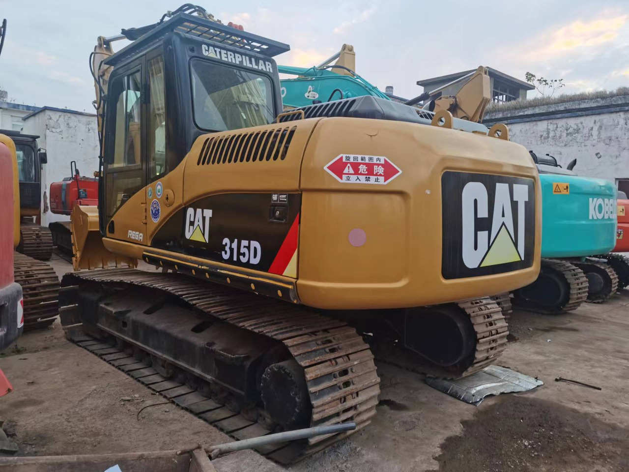 CATERPILLAR 315D - Ερπυστριοφόρος εκσκαφέας: φωτογραφία 1 CATERPILLAR 315D - Ερπυστριοφόρος εκσκαφέας: φωτογραφία 1