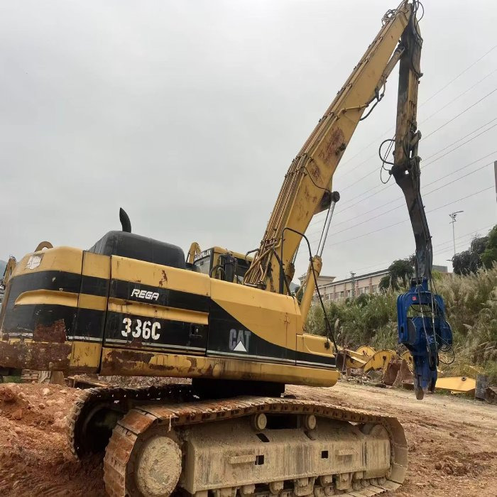 CATERPILLAR 330BL - Ερπυστριοφόρος εκσκαφέας: φωτογραφία 1 CATERPILLAR 330BL - Ερπυστριοφόρος εκσκαφέας: φωτογραφία 1