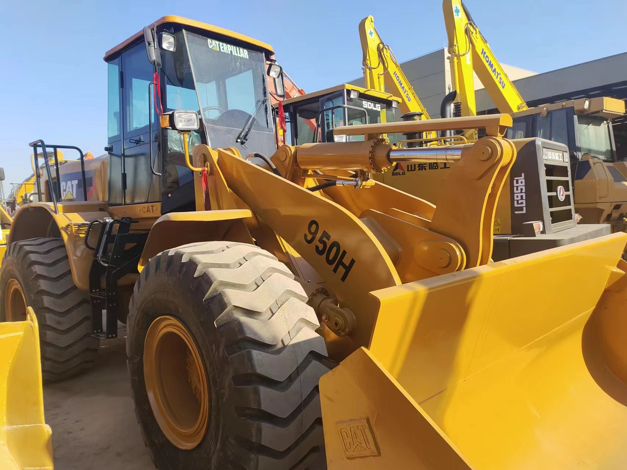 CATERPILLAR 950H - Ελαστιχοφόρος φορτωτής: φωτογραφία 1 CATERPILLAR 950H - Ελαστιχοφόρος φορτωτής: φωτογραφία 1