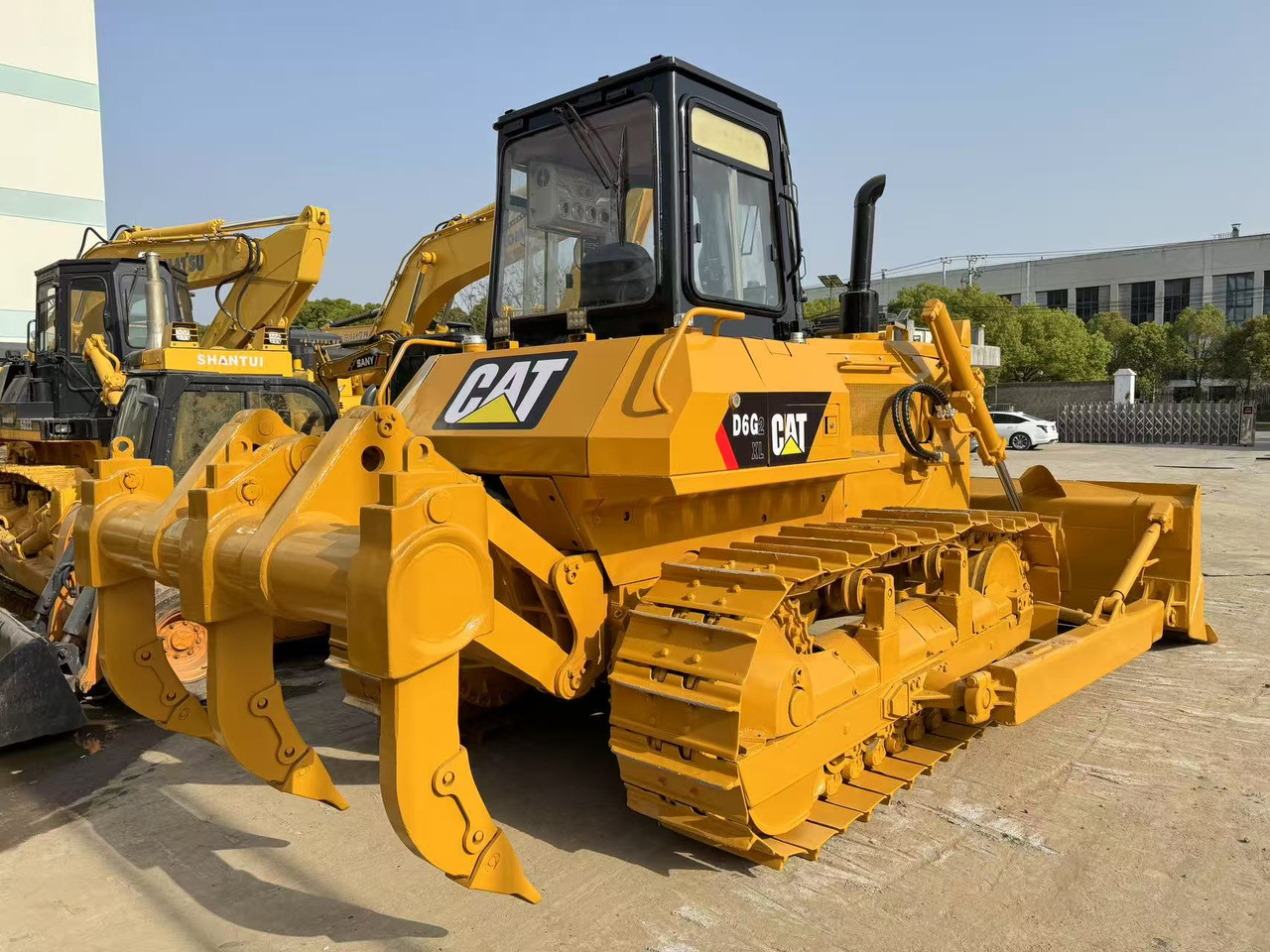 CATERPILLAR D6G2 - Μπουλντόζα: φωτογραφία 2 CATERPILLAR D6G2 - Μπουλντόζα: φωτογραφία 2