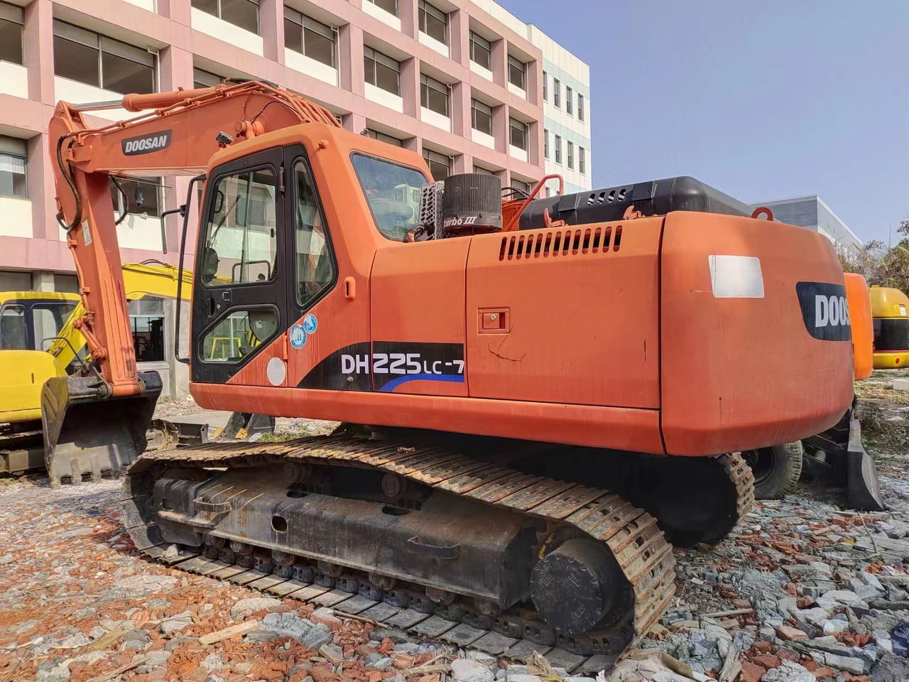 DOOSAN DH225LC-7 - Ερπυστριοφόρος εκσκαφέας: φωτογραφία 2 DOOSAN DH225LC-7 - Ερπυστριοφόρος εκσκαφέας: φωτογραφία 2