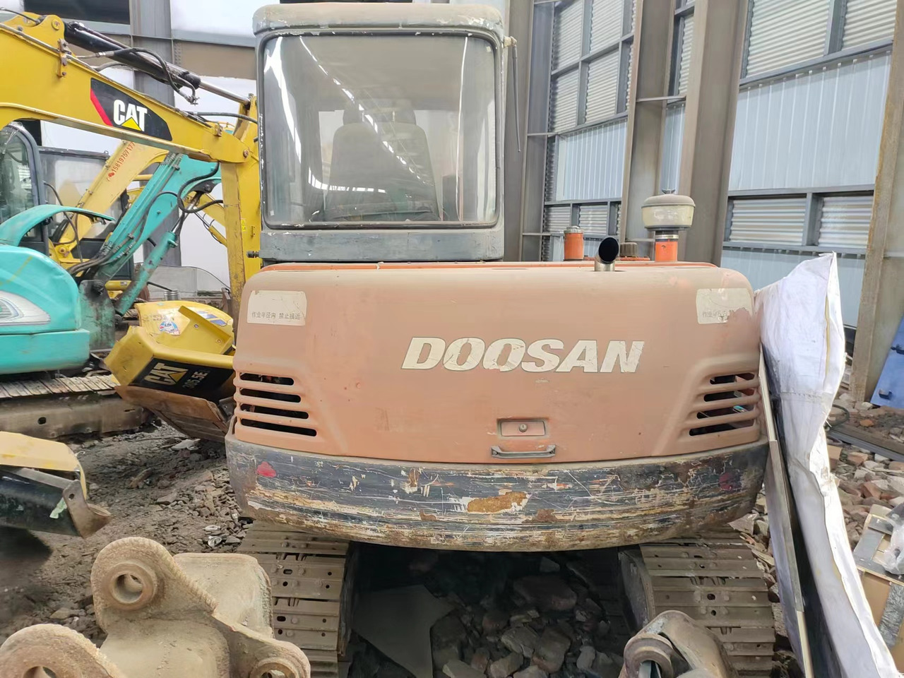 DOOSAN DH55 - Μίνι εκσκαφέας: φωτογραφία 5 DOOSAN DH55 - Μίνι εκσκαφέας: φωτογραφία 5
