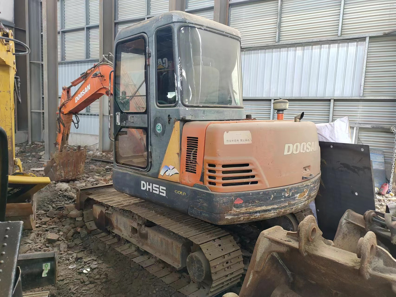 DOOSAN DH55 - Μίνι εκσκαφέας: φωτογραφία 2 DOOSAN DH55 - Μίνι εκσκαφέας: φωτογραφία 2