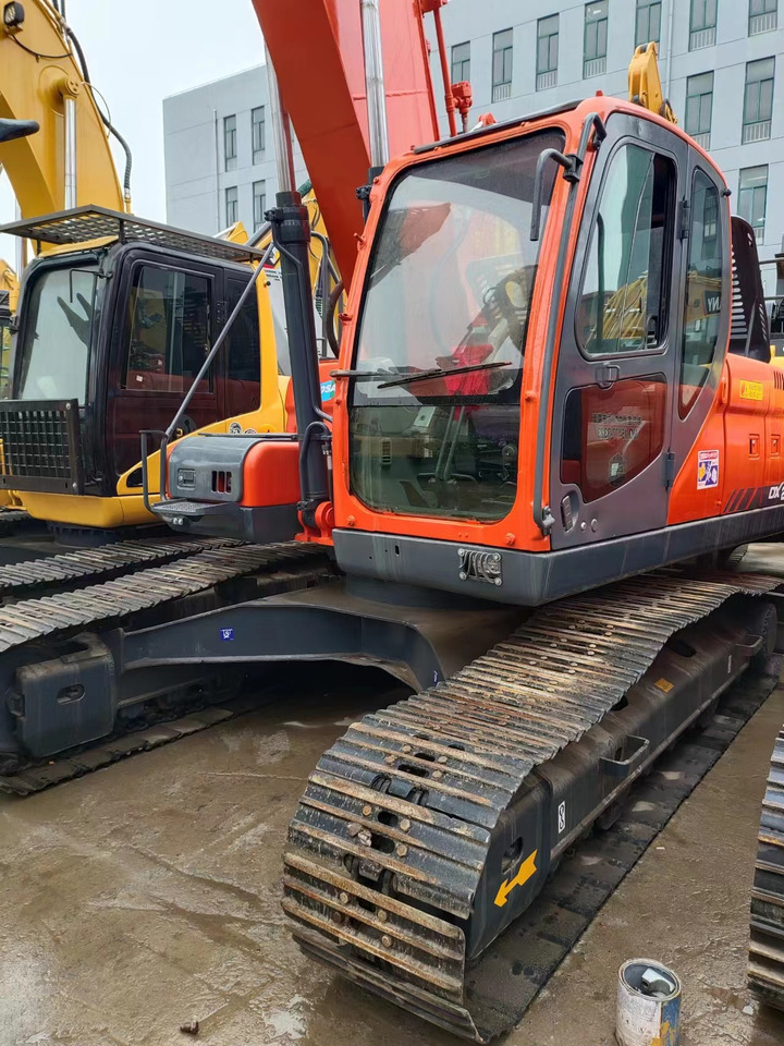 DOOSAN DX225LC - Ερπυστριοφόρος εκσκαφέας: φωτογραφία 2 DOOSAN DX225LC - Ερπυστριοφόρος εκσκαφέας: φωτογραφία 2