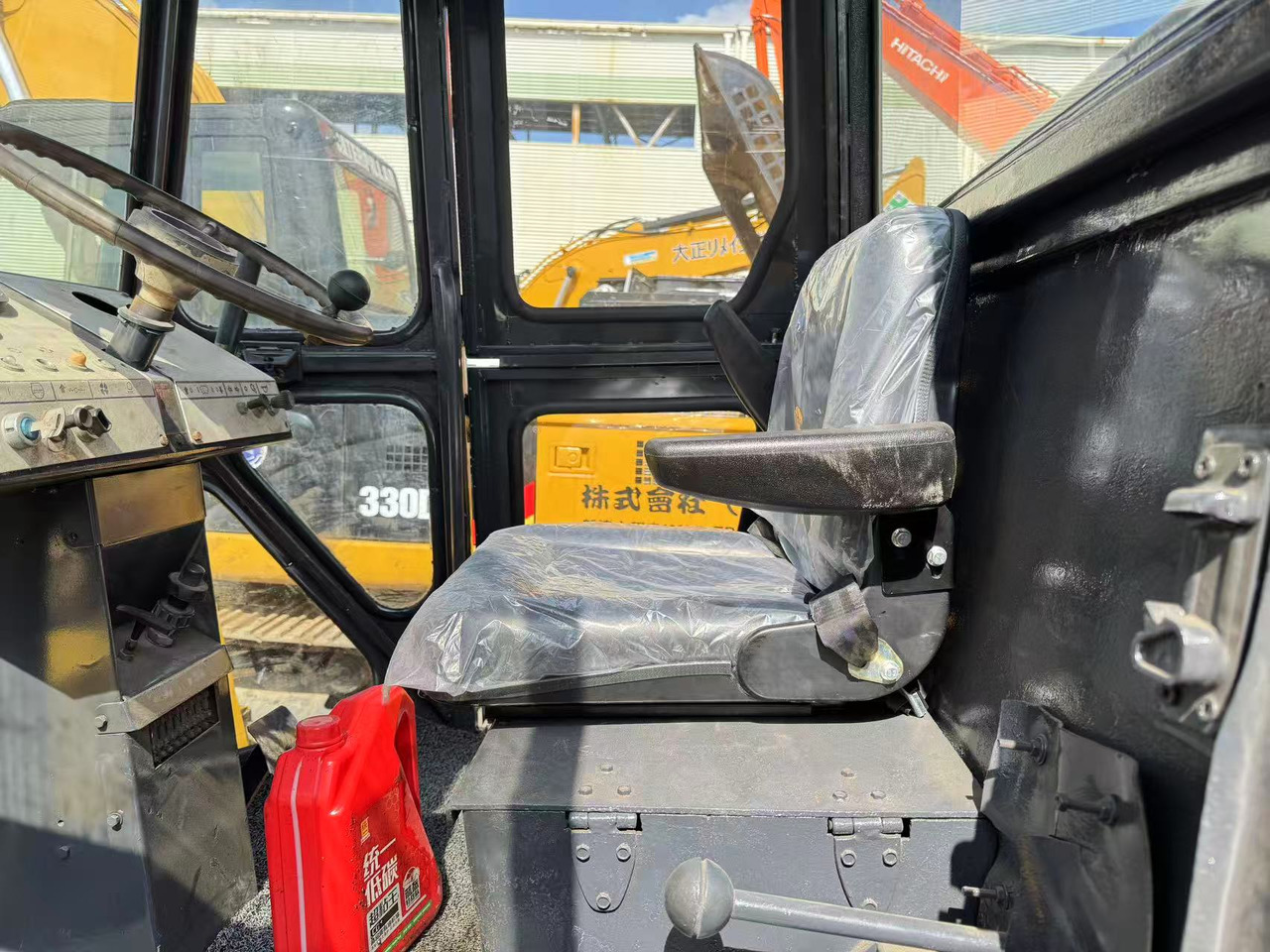 DYNAPAC CA301D - Ασφαλτικός οδοστρωτήρας: φωτογραφία 4 DYNAPAC CA301D - Ασφαλτικός οδοστρωτήρας: φωτογραφία 4