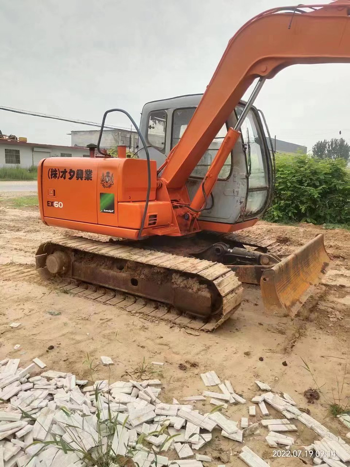 HITACHI EX60-5 - Μίνι εκσκαφέας: φωτογραφία 2 HITACHI EX60-5 - Μίνι εκσκαφέας: φωτογραφία 2