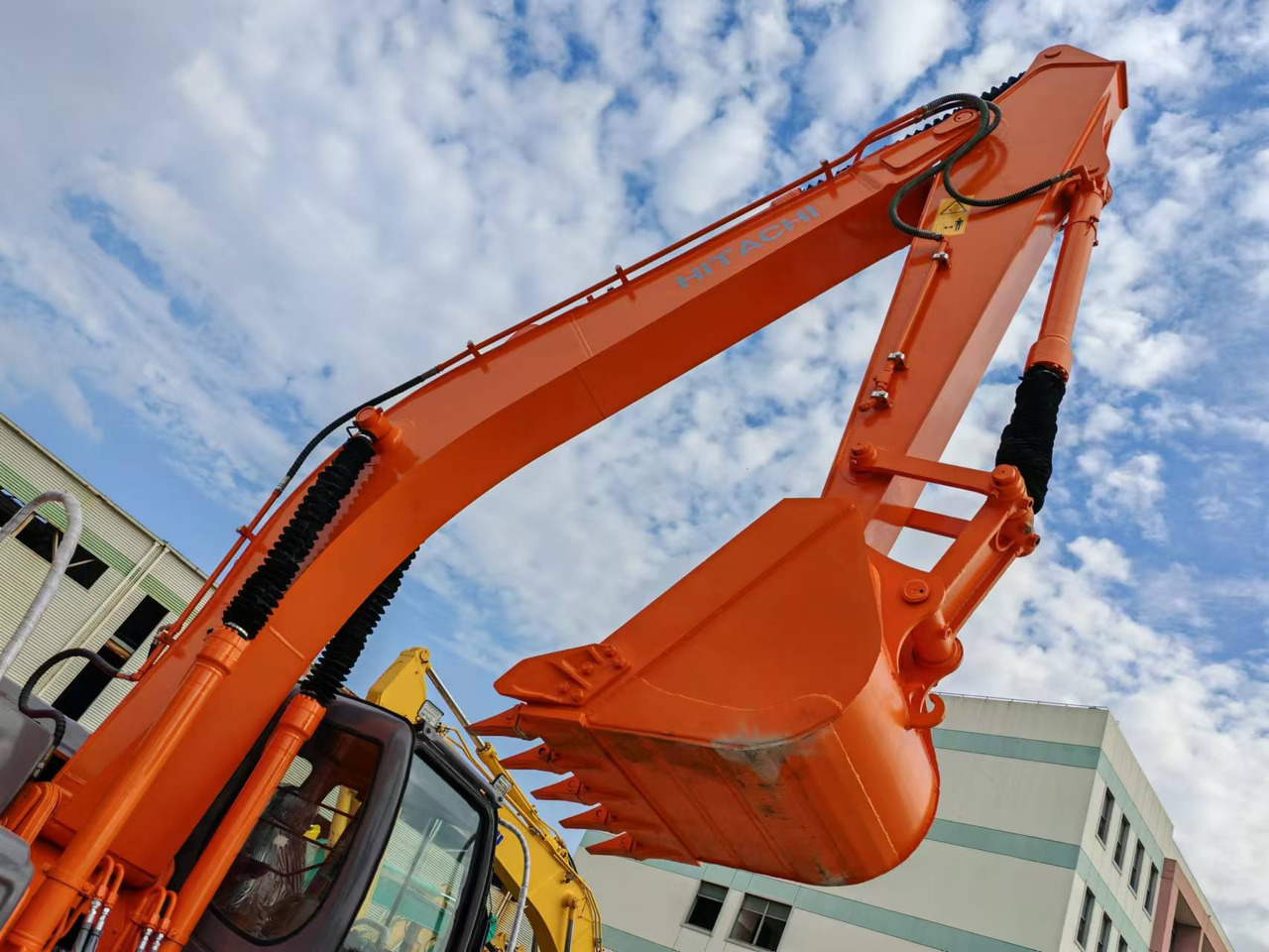 HITACHI ZX200 - Ερπυστριοφόρος εκσκαφέας: φωτογραφία 5 HITACHI ZX200 - Ερπυστριοφόρος εκσκαφέας: φωτογραφία 5