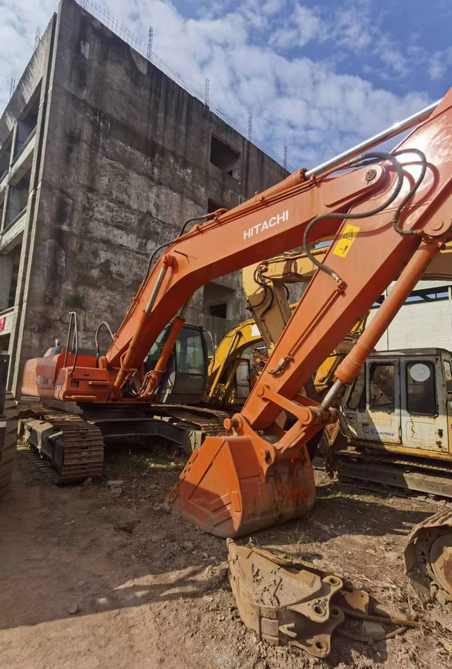 HITACHI ZX330 - Ερπυστριοφόρος εκσκαφέας: φωτογραφία 1 HITACHI ZX330 - Ερπυστριοφόρος εκσκαφέας: φωτογραφία 1