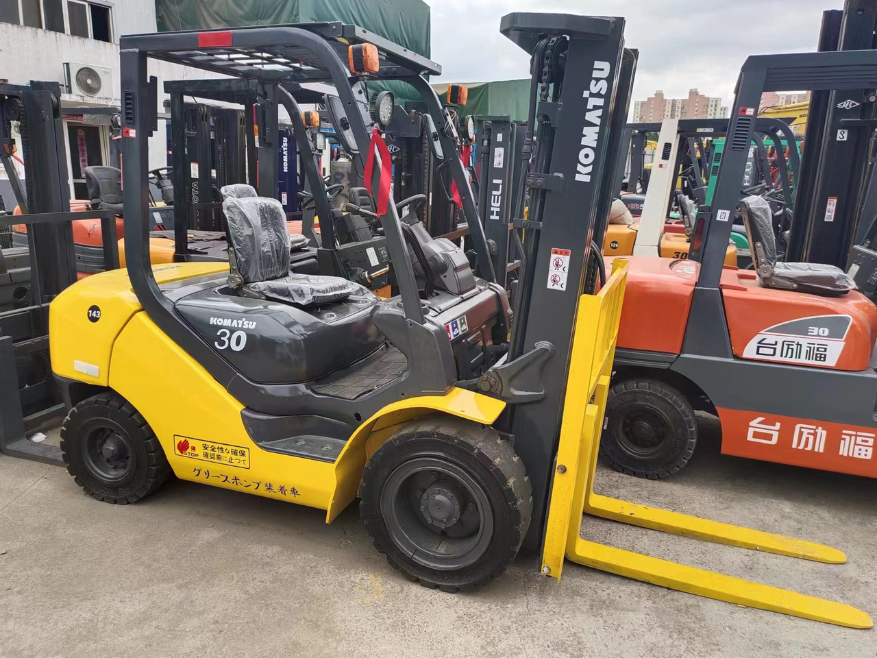 KOMATSU FD30 FD50 FD70 Japanese diesel forklift - Πετρελαιοκίνητο περονοφόρο: φωτογραφία 1 KOMATSU FD30 FD50 FD70 Japanese diesel forklift - Πετρελαιοκίνητο περονοφόρο: φωτογραφία 1