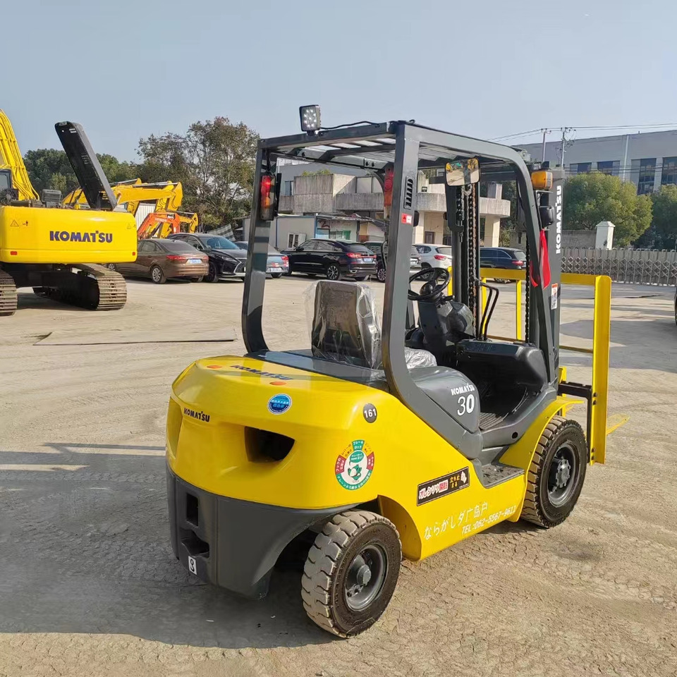 KOMATSU FD30 - Πετρελαιοκίνητο περονοφόρο: φωτογραφία 3 KOMATSU FD30 - Πετρελαιοκίνητο περονοφόρο: φωτογραφία 3