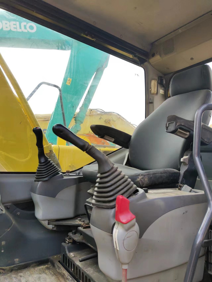 KOMATSU PC130-7 - Ερπυστριοφόρος εκσκαφέας: φωτογραφία 3 KOMATSU PC130-7 - Ερπυστριοφόρος εκσκαφέας: φωτογραφία 3