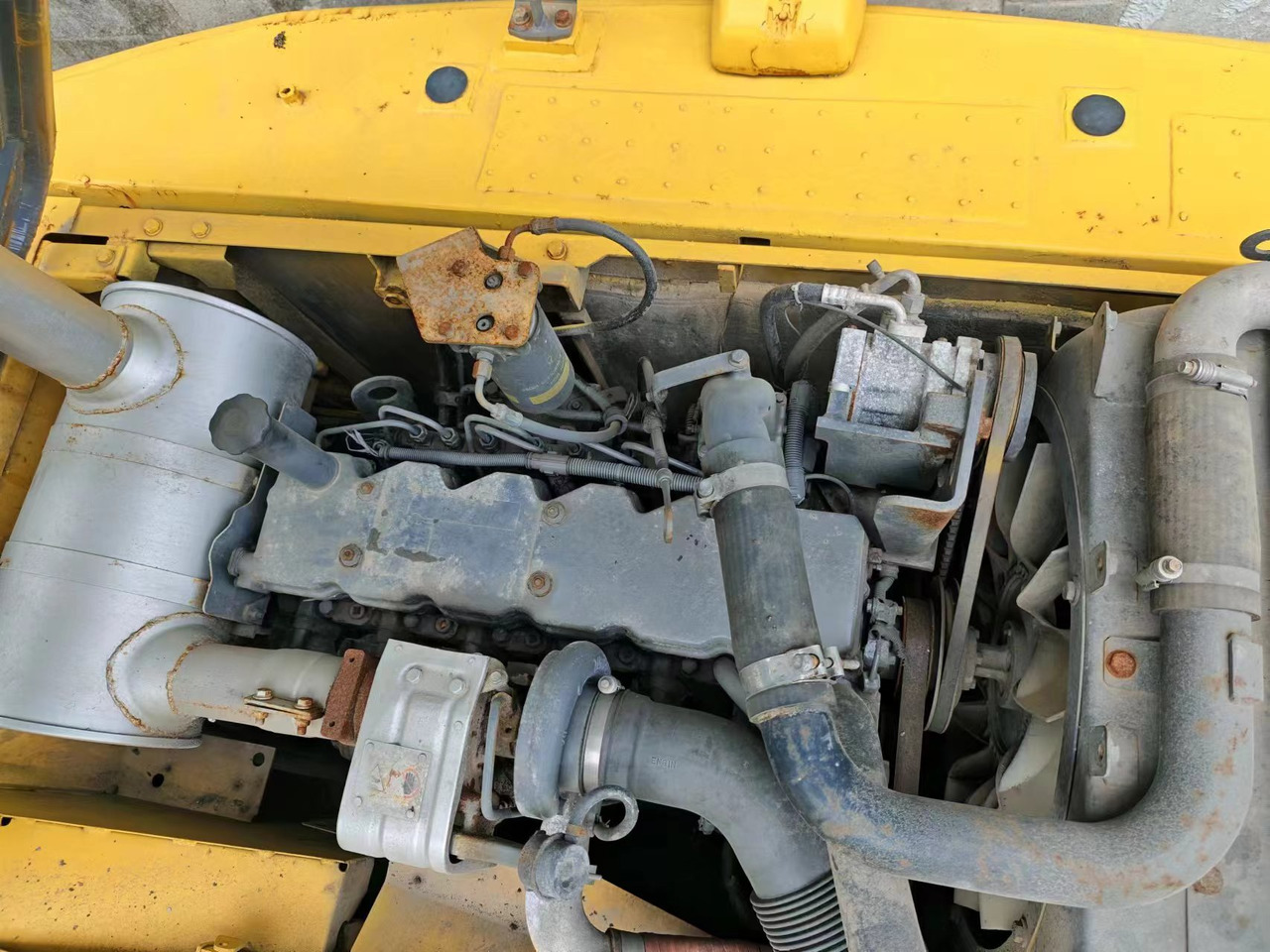 KOMATSU PC200-8 - Ερπυστριοφόρος εκσκαφέας: φωτογραφία 4 KOMATSU PC200-8 - Ερπυστριοφόρος εκσκαφέας: φωτογραφία 4