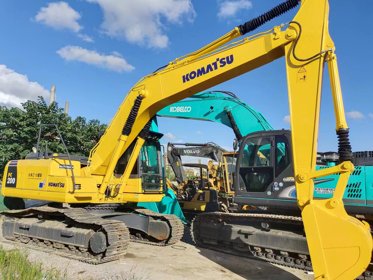 KOMATSU PC200-8 - Ερπυστριοφόρος εκσκαφέας: φωτογραφία 2 KOMATSU PC200-8 - Ερπυστριοφόρος εκσκαφέας: φωτογραφία 2