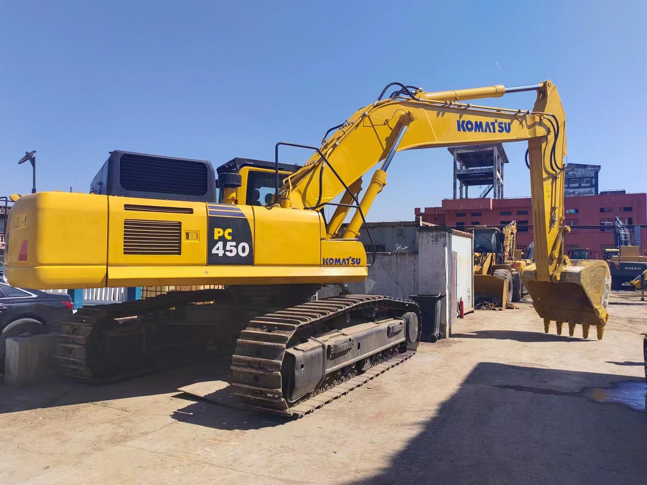 KOMATSU PC450-8 - Ερπυστριοφόρος εκσκαφέας: φωτογραφία 1 KOMATSU PC450-8 - Ερπυστριοφόρος εκσκαφέας: φωτογραφία 1