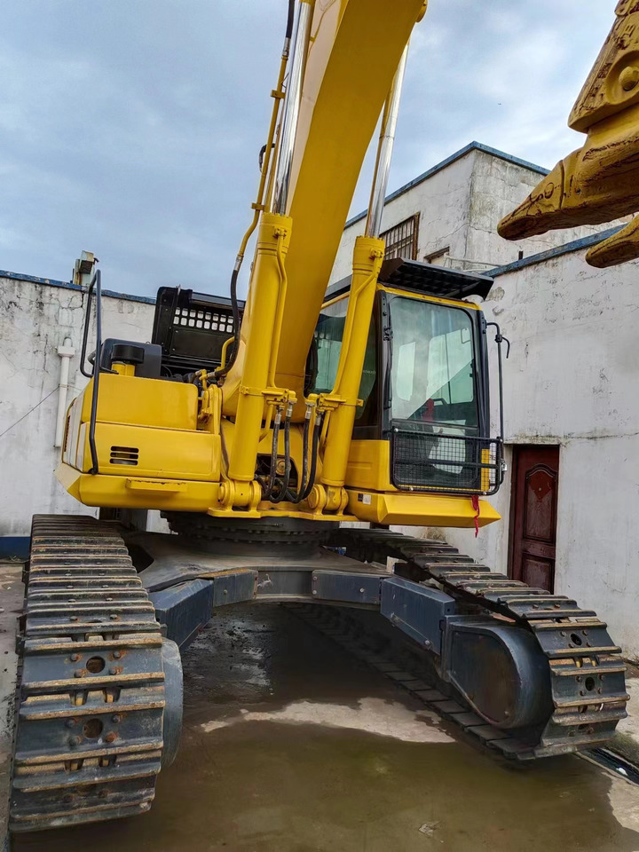 KOMATSU PC450-8 - Ερπυστριοφόρος εκσκαφέας: φωτογραφία 4 KOMATSU PC450-8 - Ερπυστριοφόρος εκσκαφέας: φωτογραφία 4
