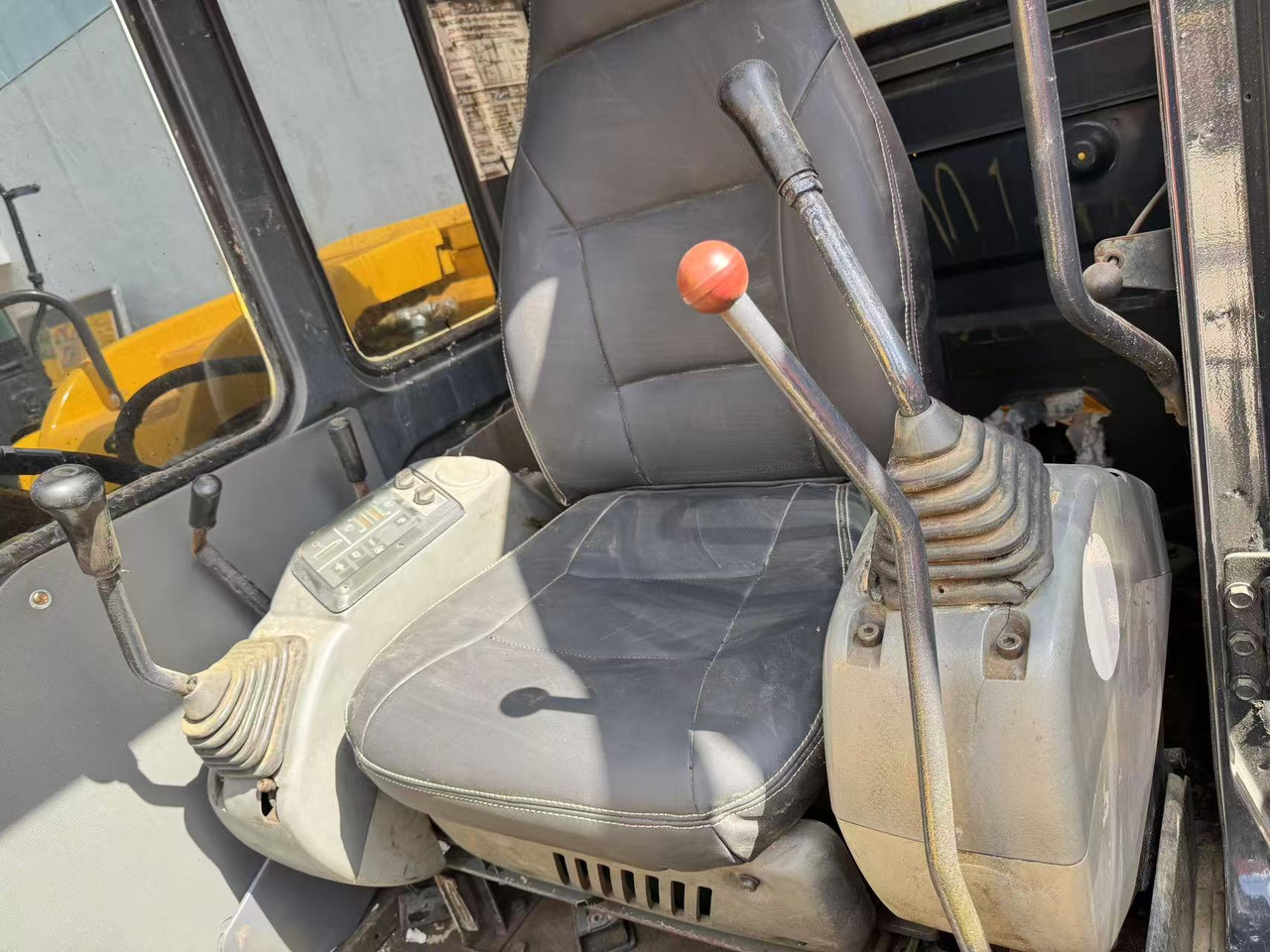 KOMATSU PC60-7 - Μίνι εκσκαφέας: φωτογραφία 4 KOMATSU PC60-7 - Μίνι εκσκαφέας: φωτογραφία 4