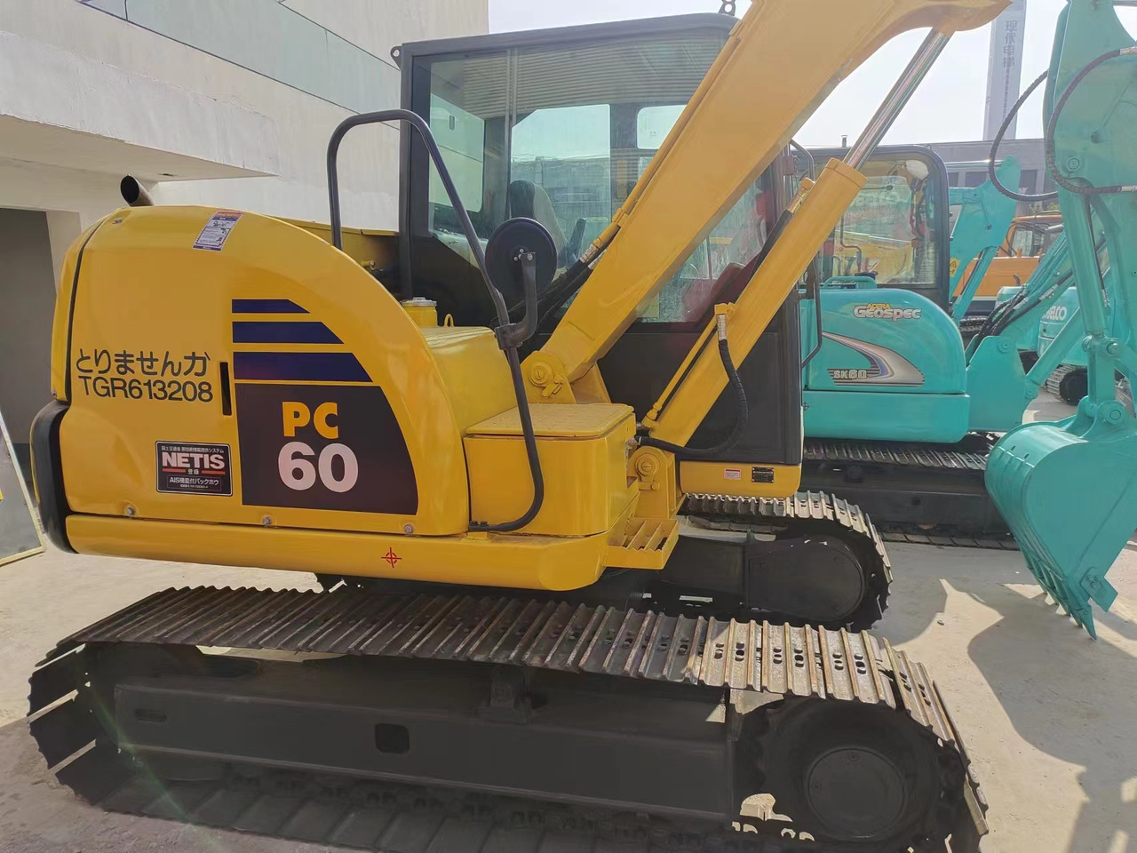 KOMATSU PC60-8 - Μίνι εκσκαφέας: φωτογραφία 4 KOMATSU PC60-8 - Μίνι εκσκαφέας: φωτογραφία 4