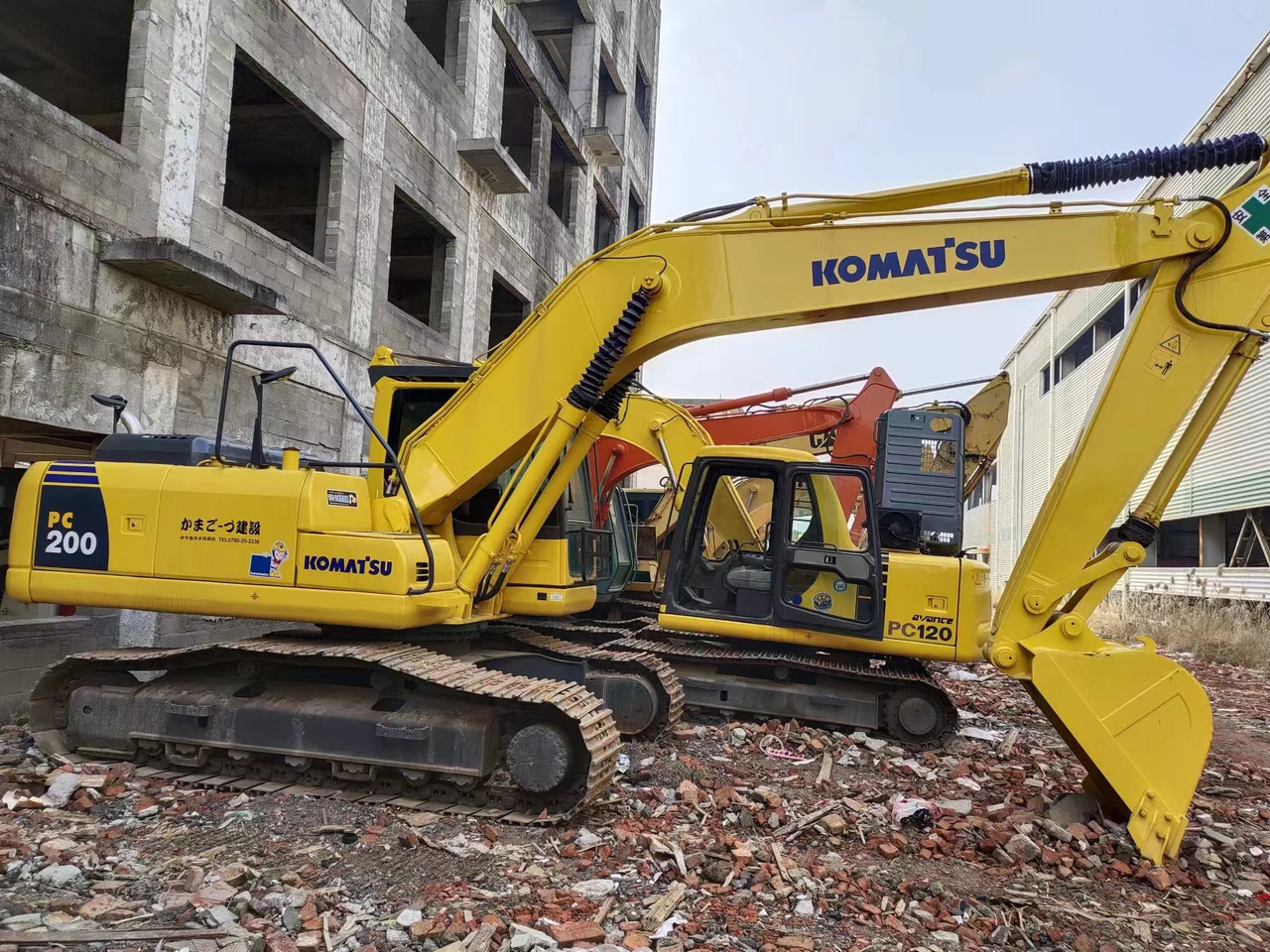 KOMATSU pc200-8 pc200 Japan made - Ερπυστριοφόρος εκσκαφέας: φωτογραφία 1 KOMATSU pc200-8 pc200 Japan made - Ερπυστριοφόρος εκσκαφέας: φωτογραφία 1