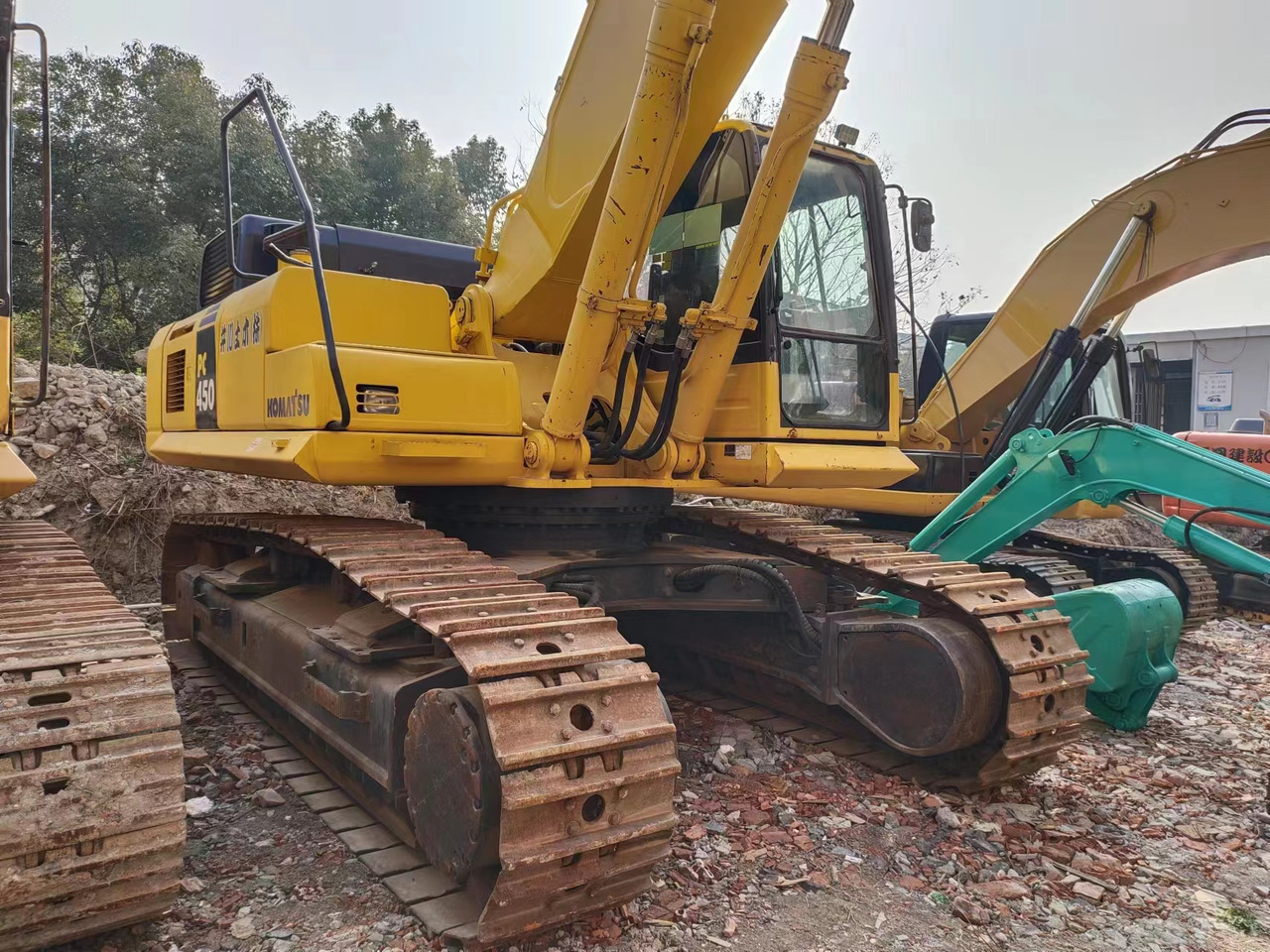 KOMATSU pc450-8 - Ερπυστριοφόρος εκσκαφέας: φωτογραφία 1 KOMATSU pc450-8 - Ερπυστριοφόρος εκσκαφέας: φωτογραφία 1