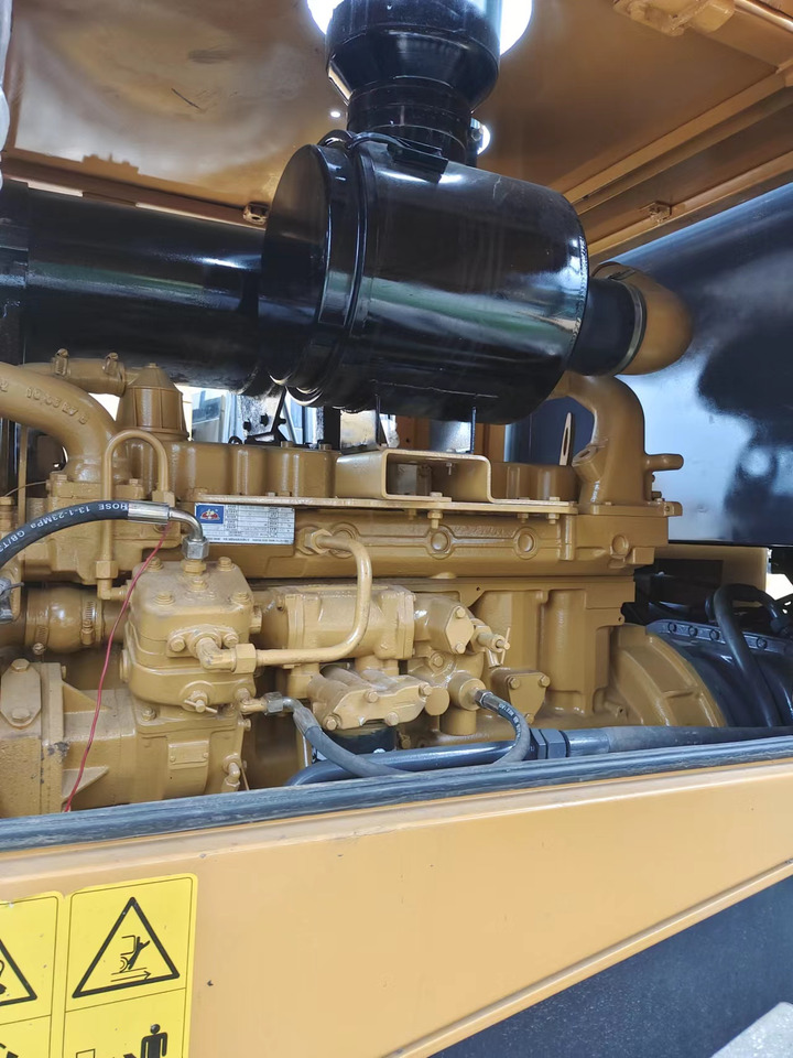 XCMG LW500KV - Ελαστιχοφόρος φορτωτής: φωτογραφία 5 XCMG LW500KV - Ελαστιχοφόρος φορτωτής: φωτογραφία 5