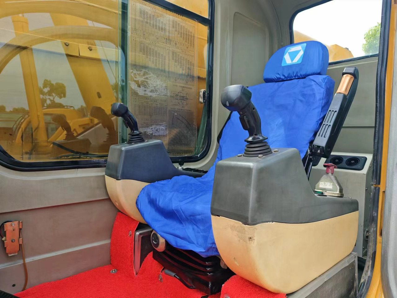 XCMG QY100K QY100 QY50 QY70 - Τηλεσκοπικός γερανός: φωτογραφία 4 XCMG QY100K QY100 QY50 QY70 - Τηλεσκοπικός γερανός: φωτογραφία 4