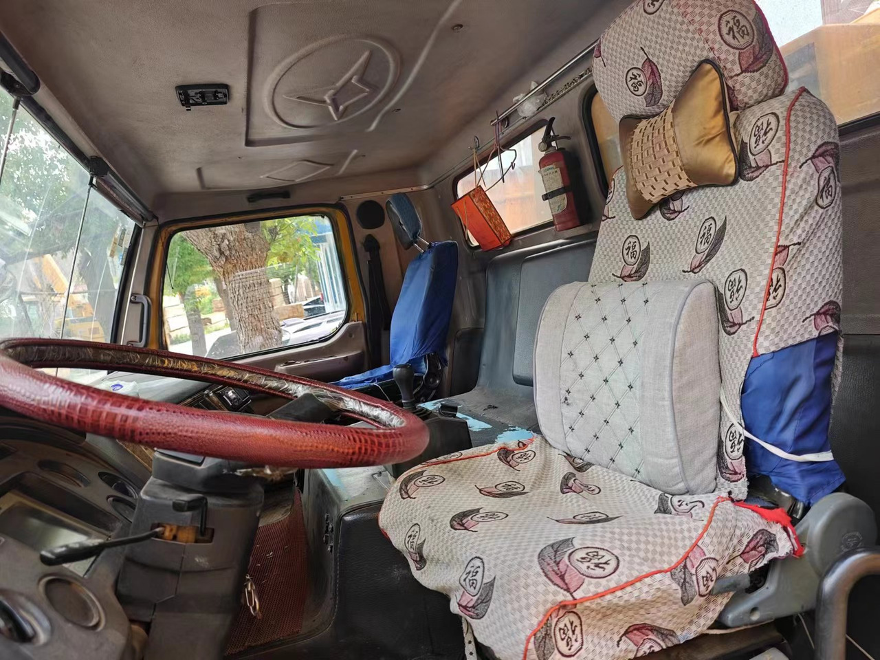 XCMG QY130K - Τηλεσκοπικός γερανός: φωτογραφία 4 XCMG QY130K - Τηλεσκοπικός γερανός: φωτογραφία 4