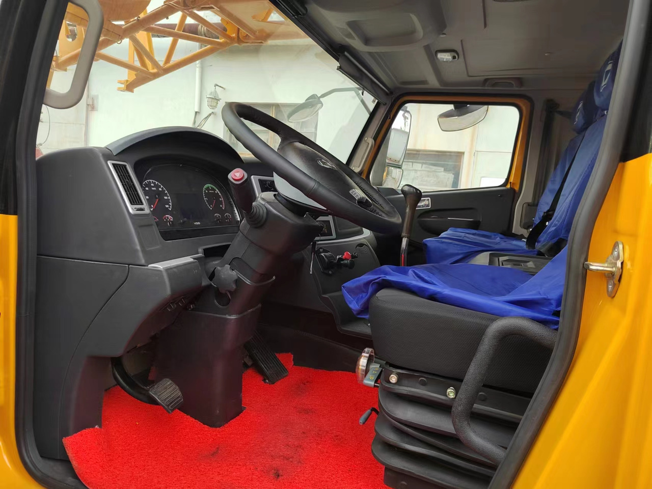 XCMG QY70K - Τηλεσκοπικός γερανός: φωτογραφία 5 XCMG QY70K - Τηλεσκοπικός γερανός: φωτογραφία 5